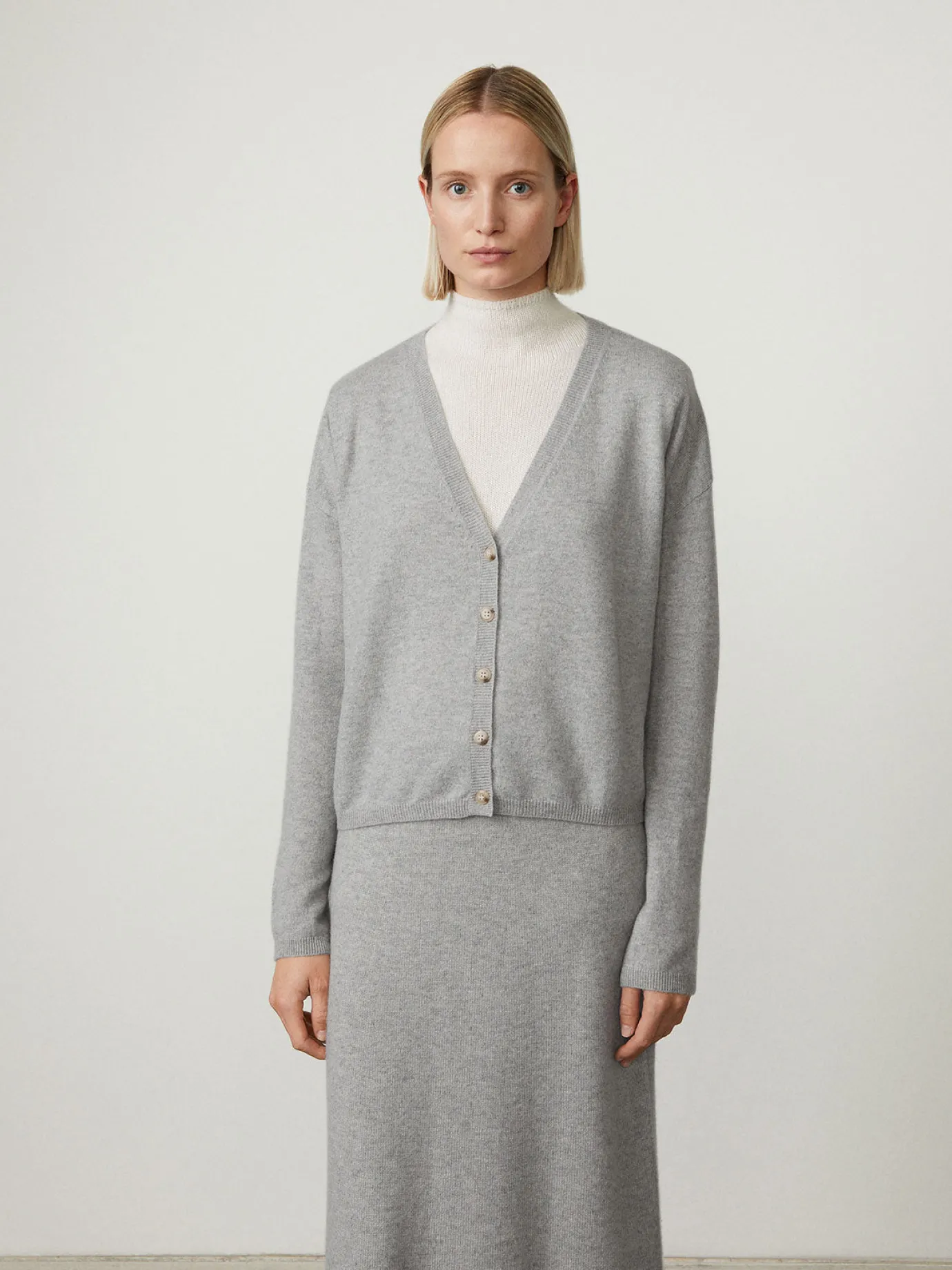 Online LISA YANG The Abby Cardigan DoveGrey