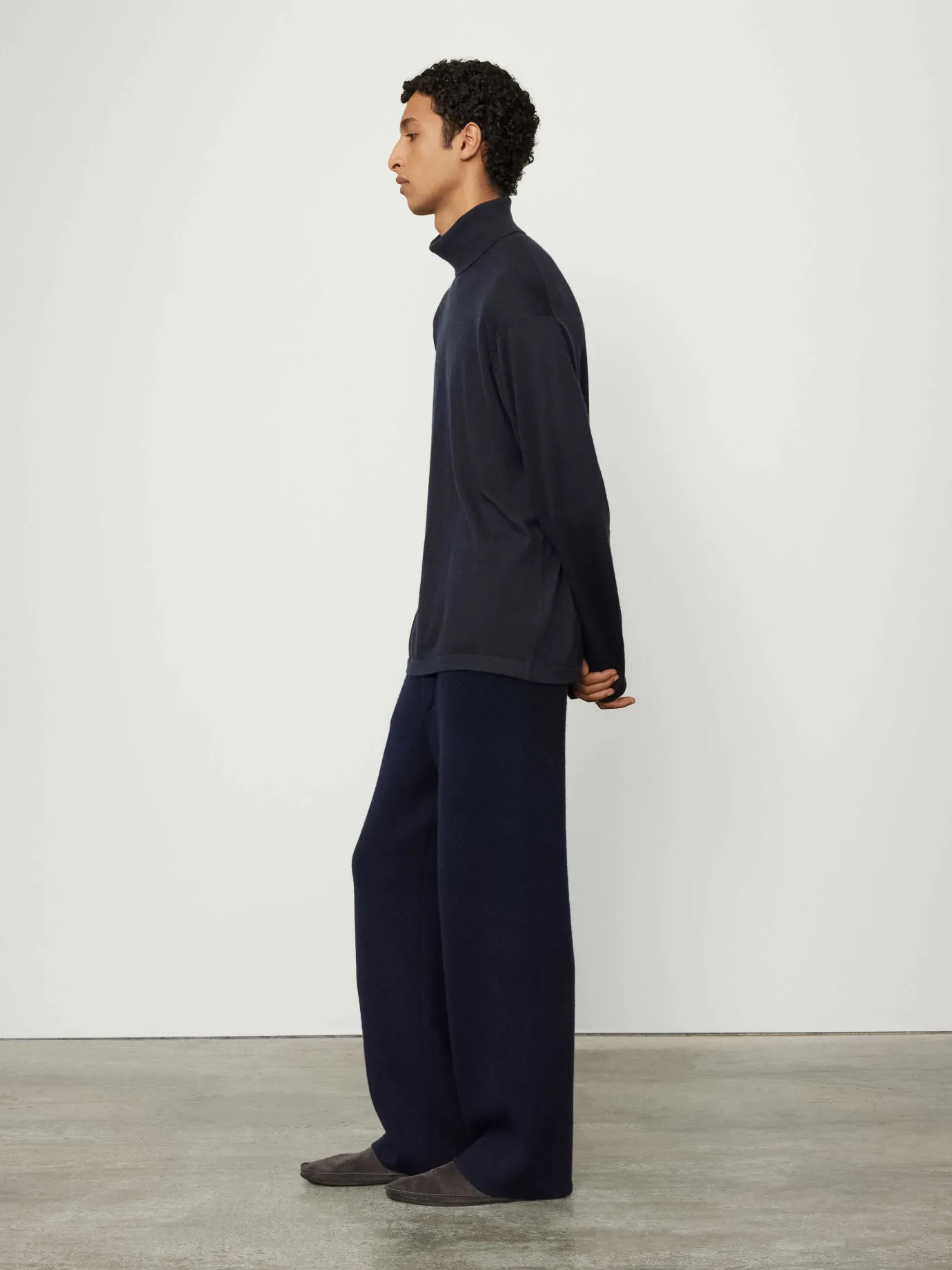 Store LISA YANG The Alain Sweater Navy