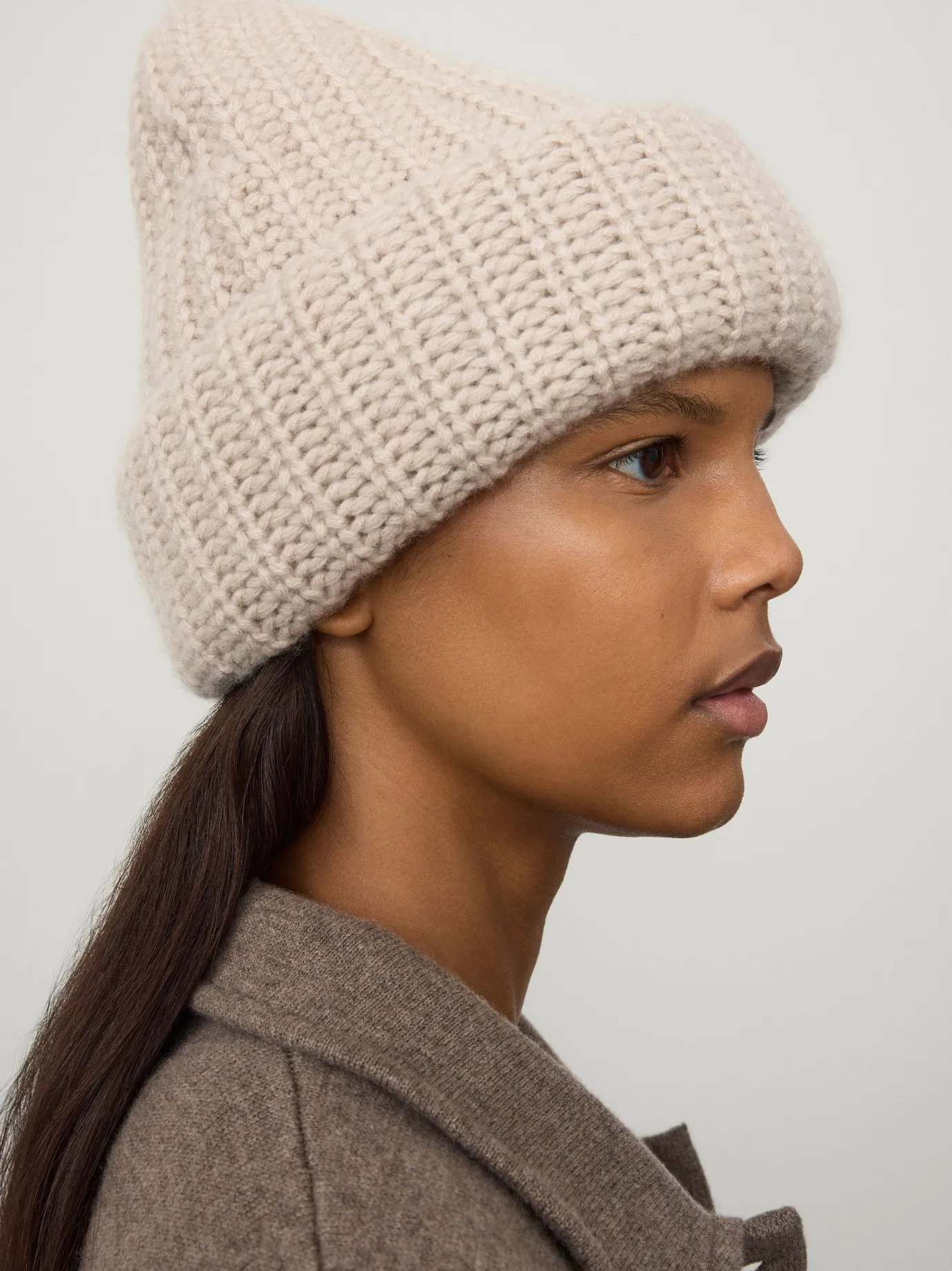 New LISA YANG The Beatris Beanie Sand