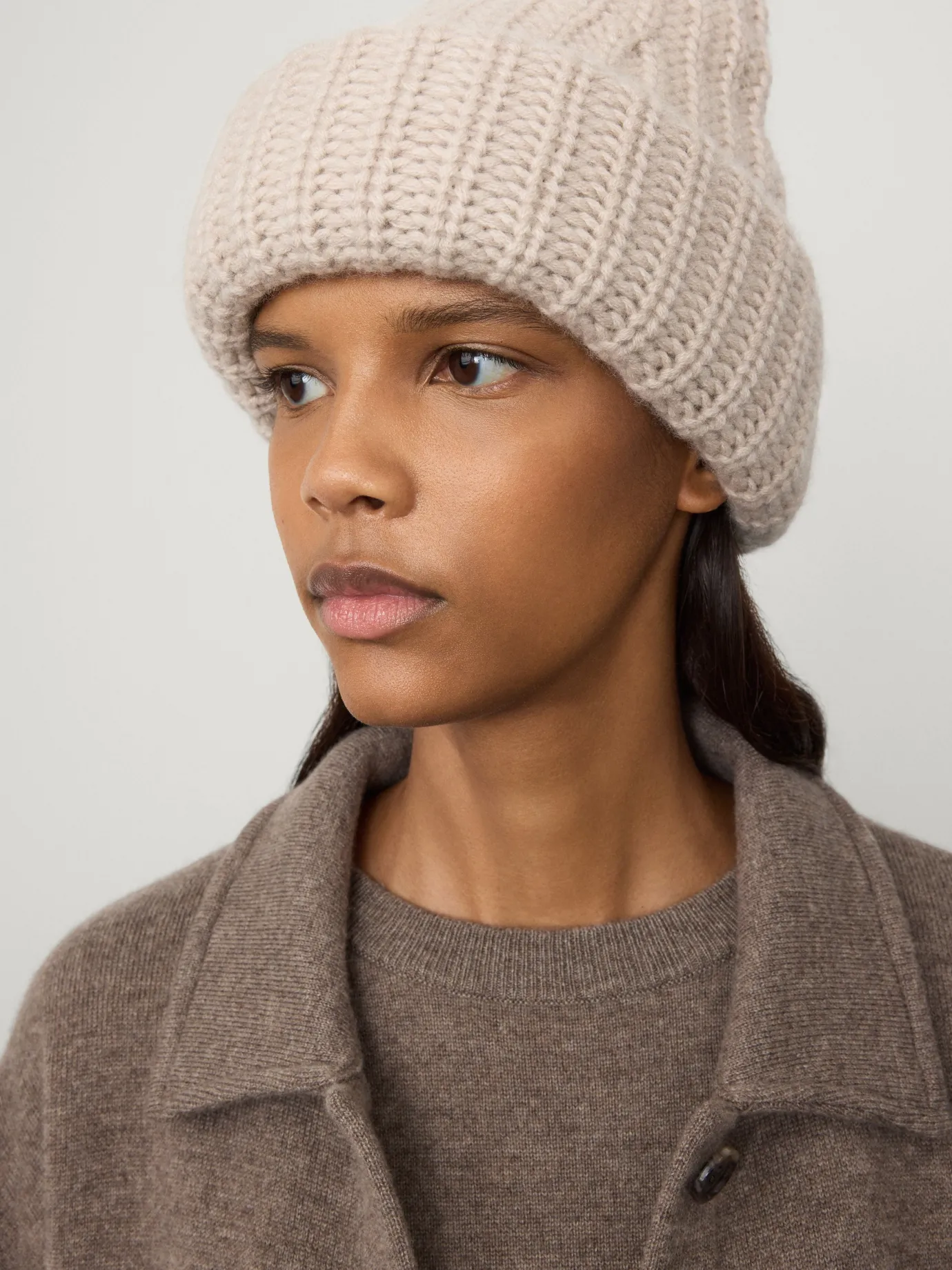 New LISA YANG The Beatris Beanie Sand