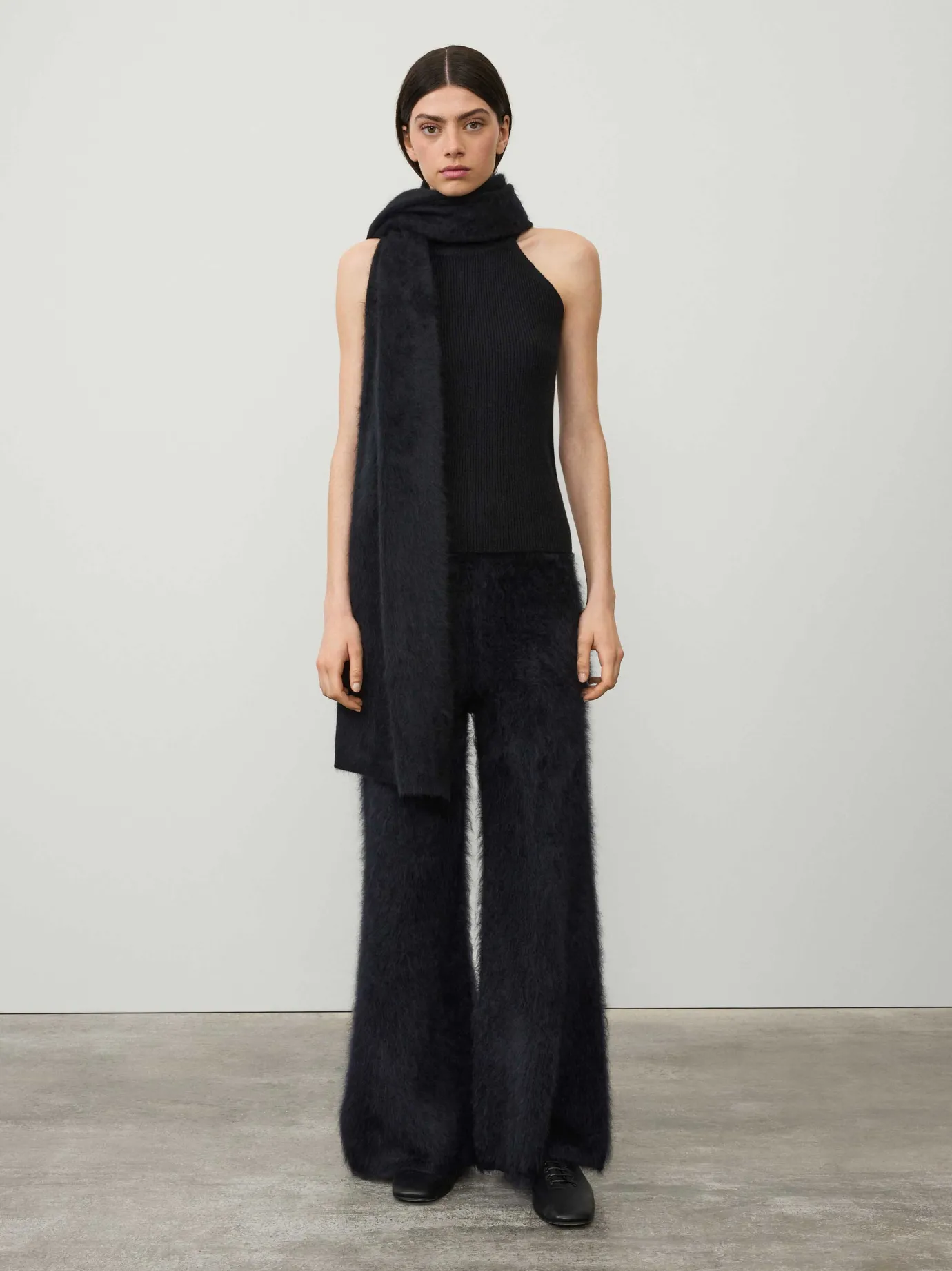 Store LISA YANG The Brushed Scarf BlackBrushed