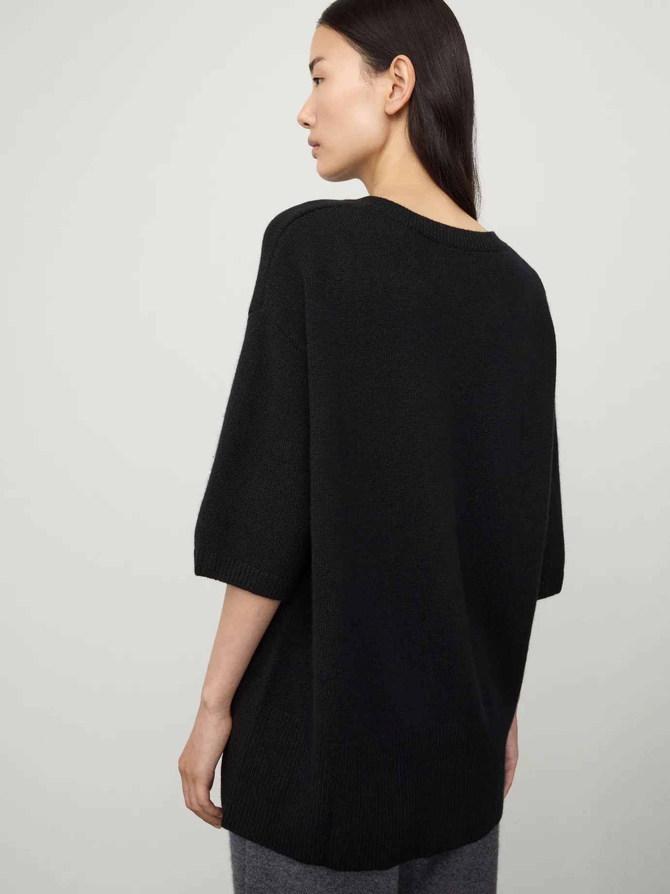 New LISA YANG The Camille Sweater Black