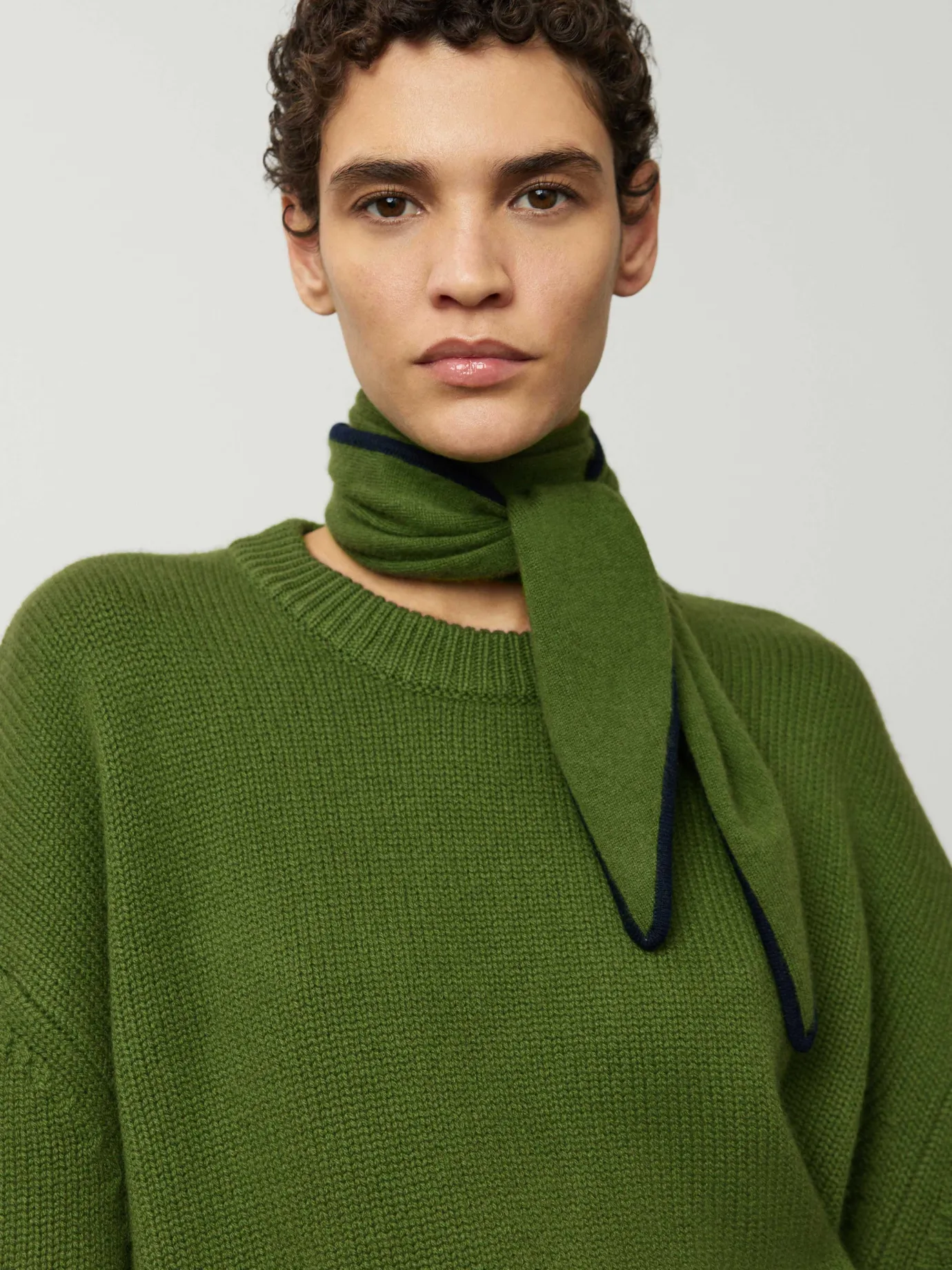 Cheap LISA YANG The Chelsea Scarf Matcha/Navy
