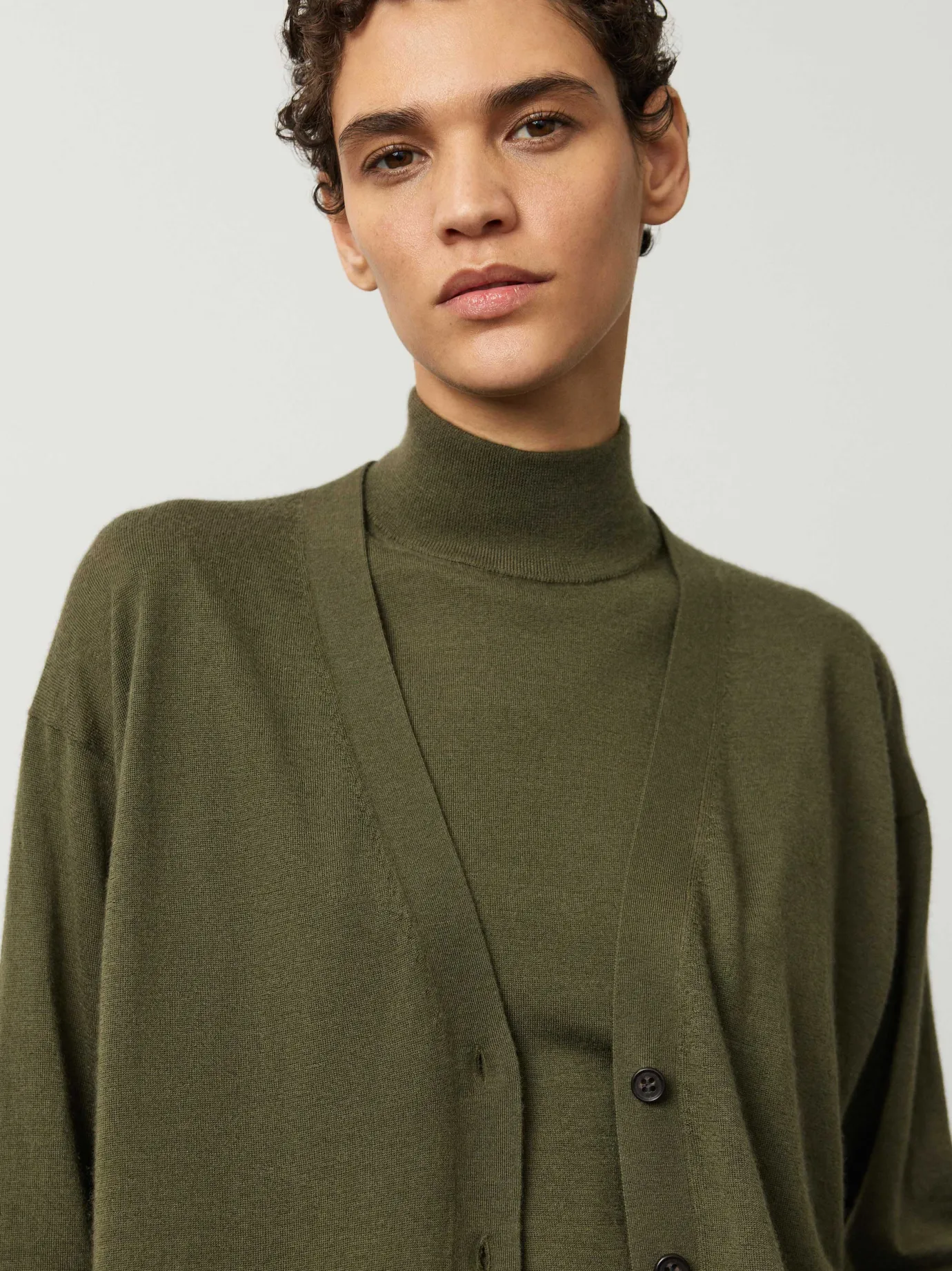 Store LISA YANG The Cia Cardigan DarkMoss