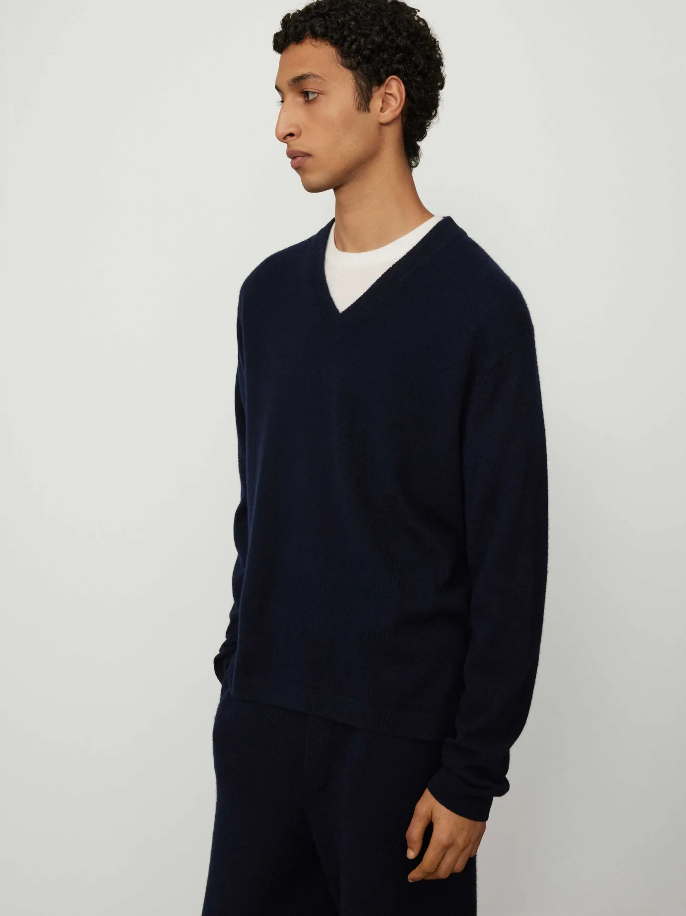 Discount LISA YANG The Clayton Sweater Navy