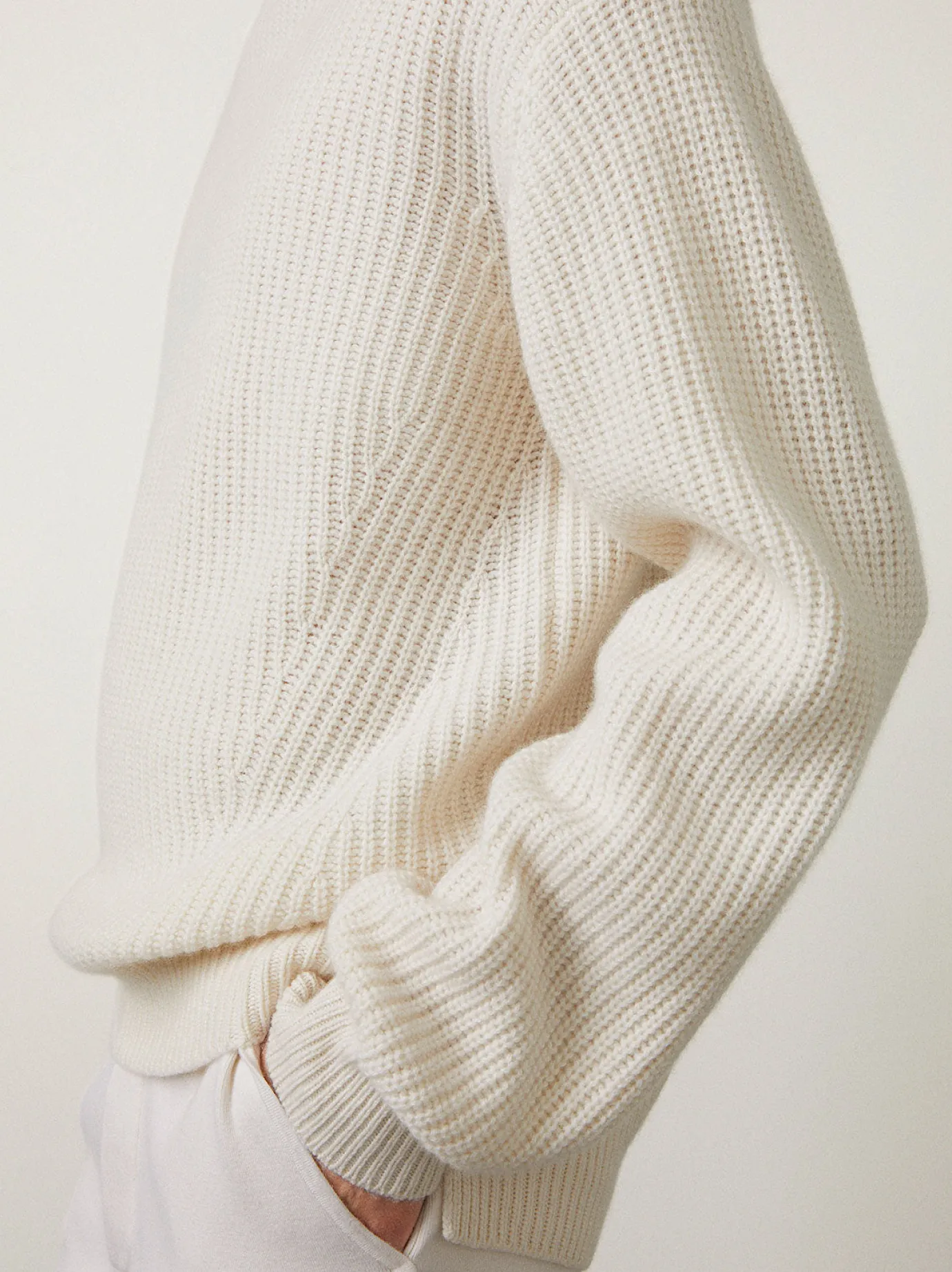 Fashion LISA YANG The Cyrille Sweater Cream