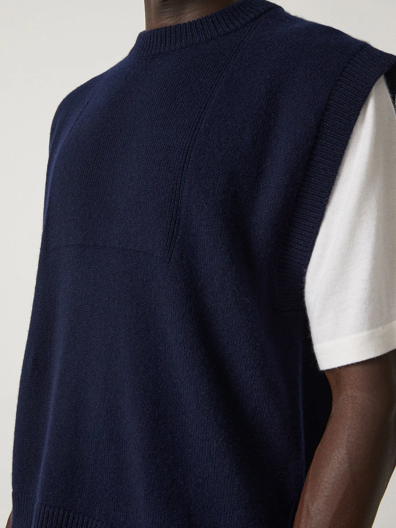 Fashion LISA YANG The Dennis Vest Navy