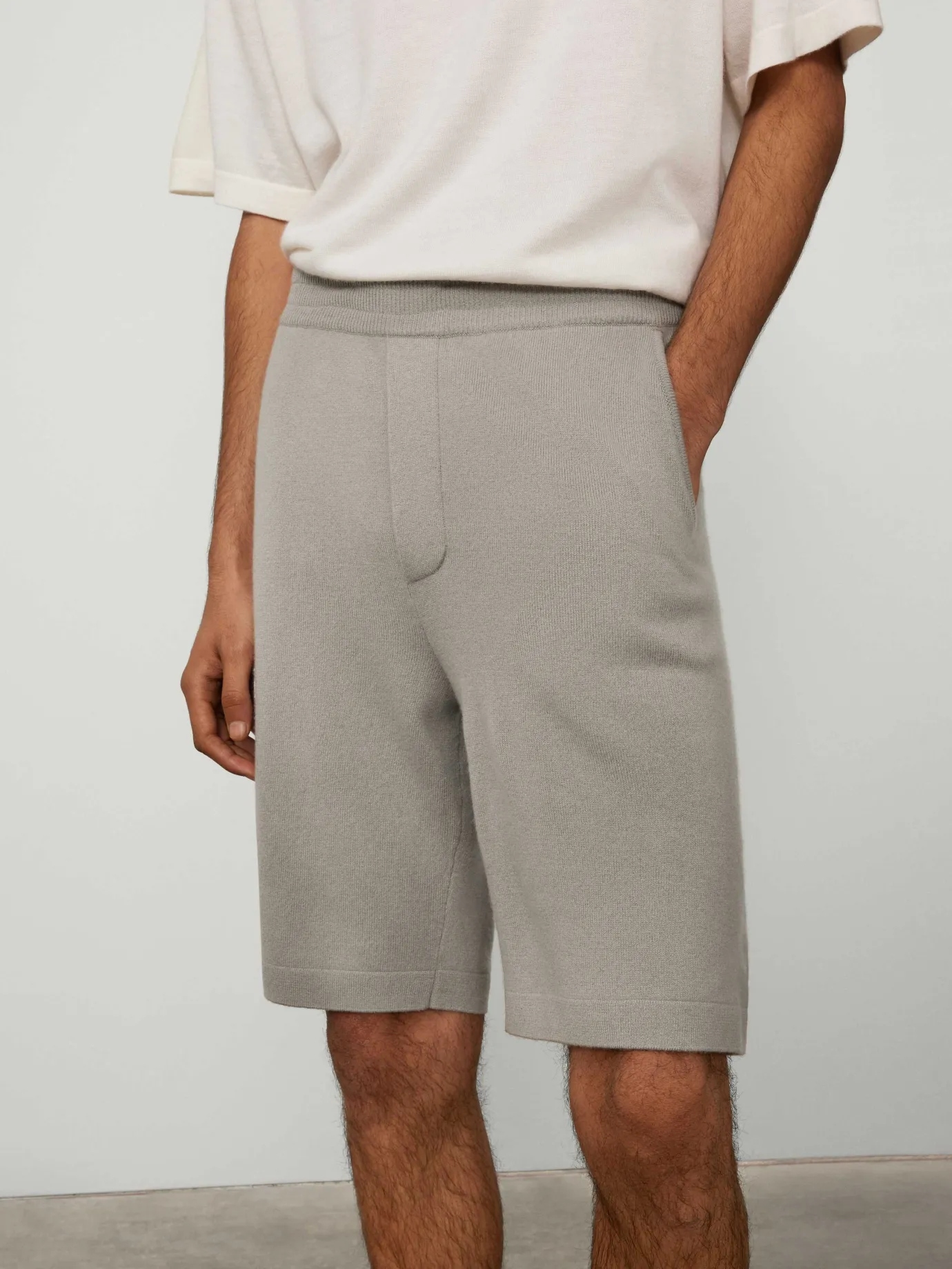 Cheap LISA YANG The Felix Shorts Pebble