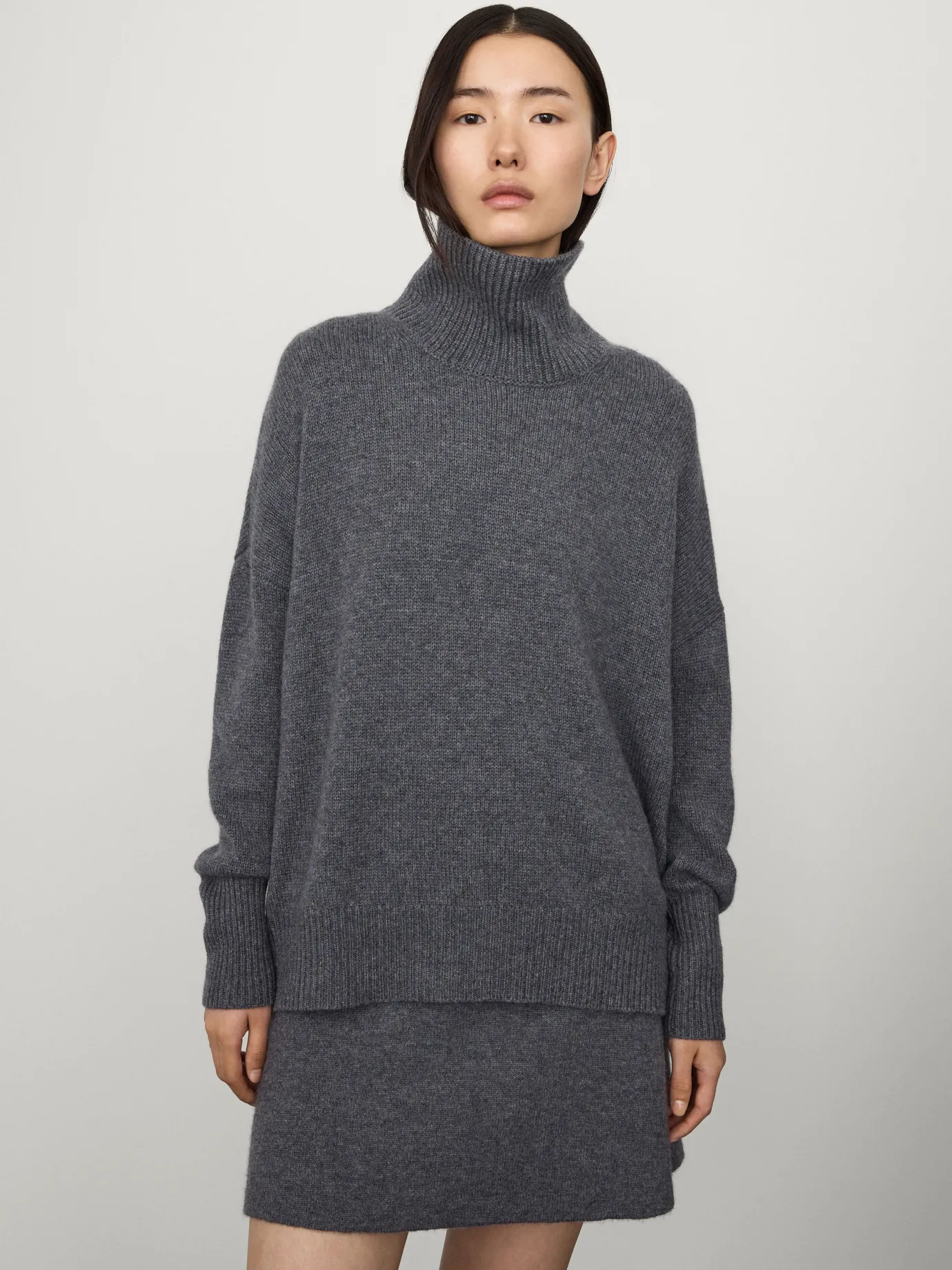 Outlet LISA YANG The Heidi Sweater Graphite
