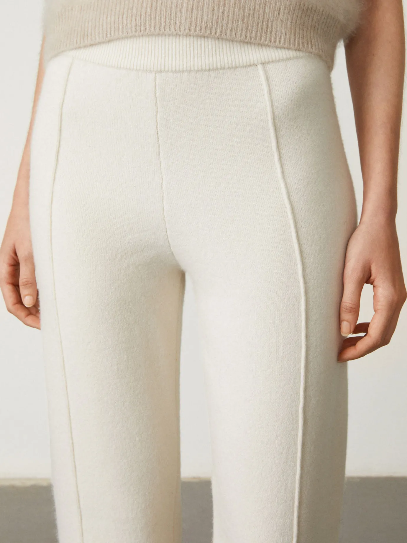 Online LISA YANG The Jema Trousers Cream