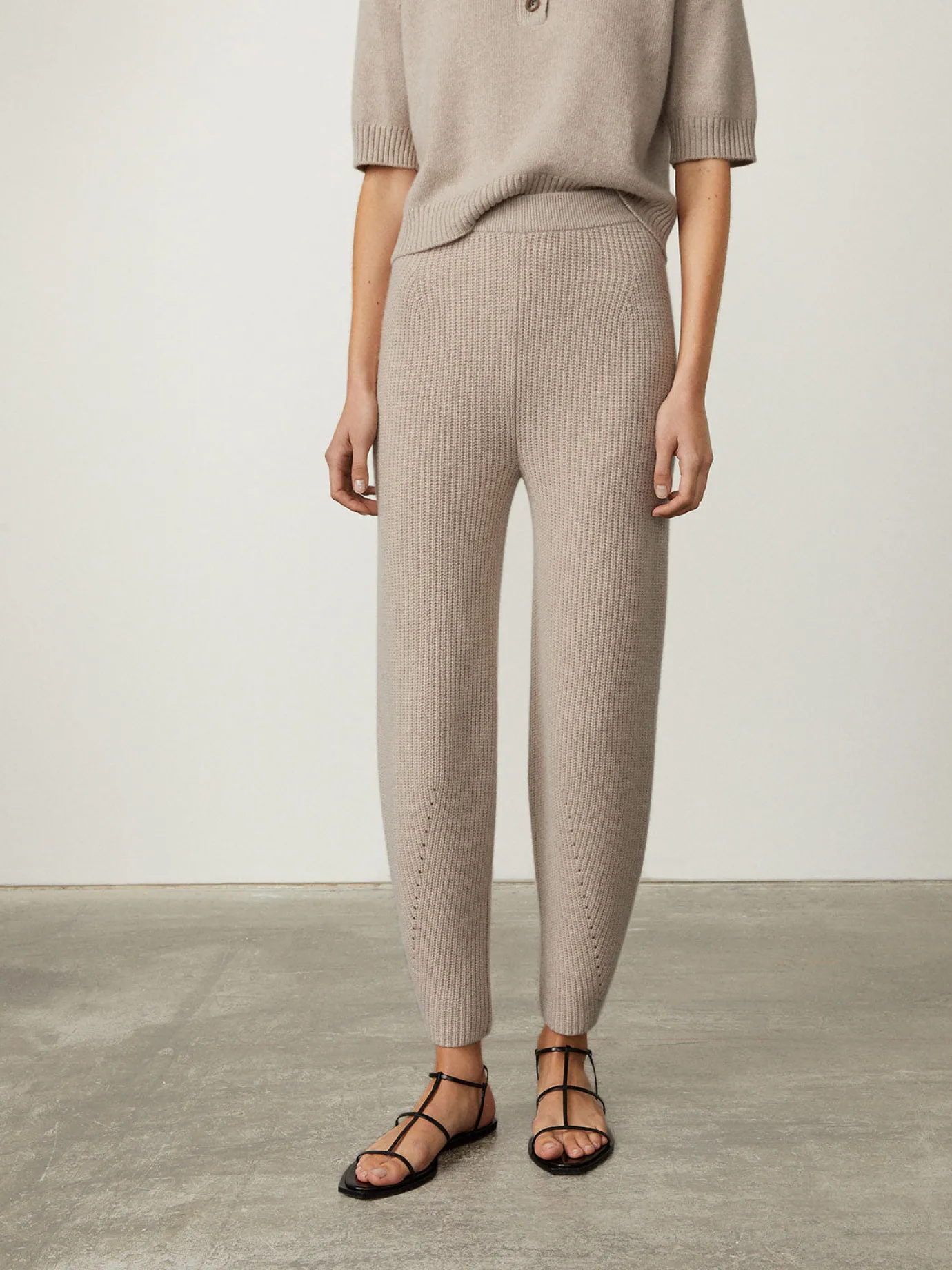 Hot LISA YANG The Kaja Trousers Sand