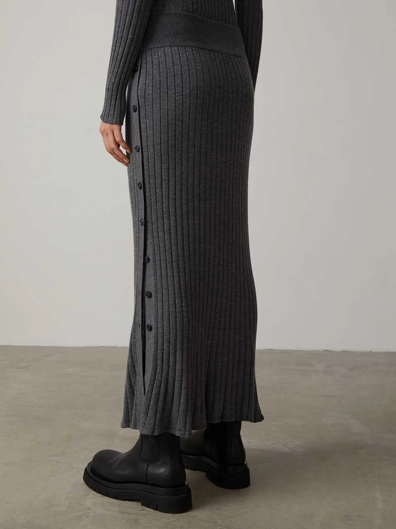 Clearance LISA YANG The Katie Skirt Graphite