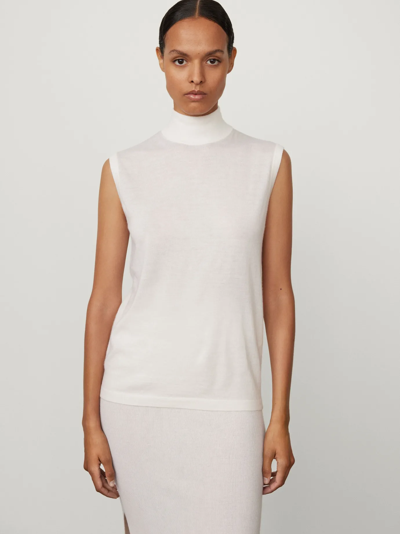 Discount LISA YANG The Lucy Vest Ivory
