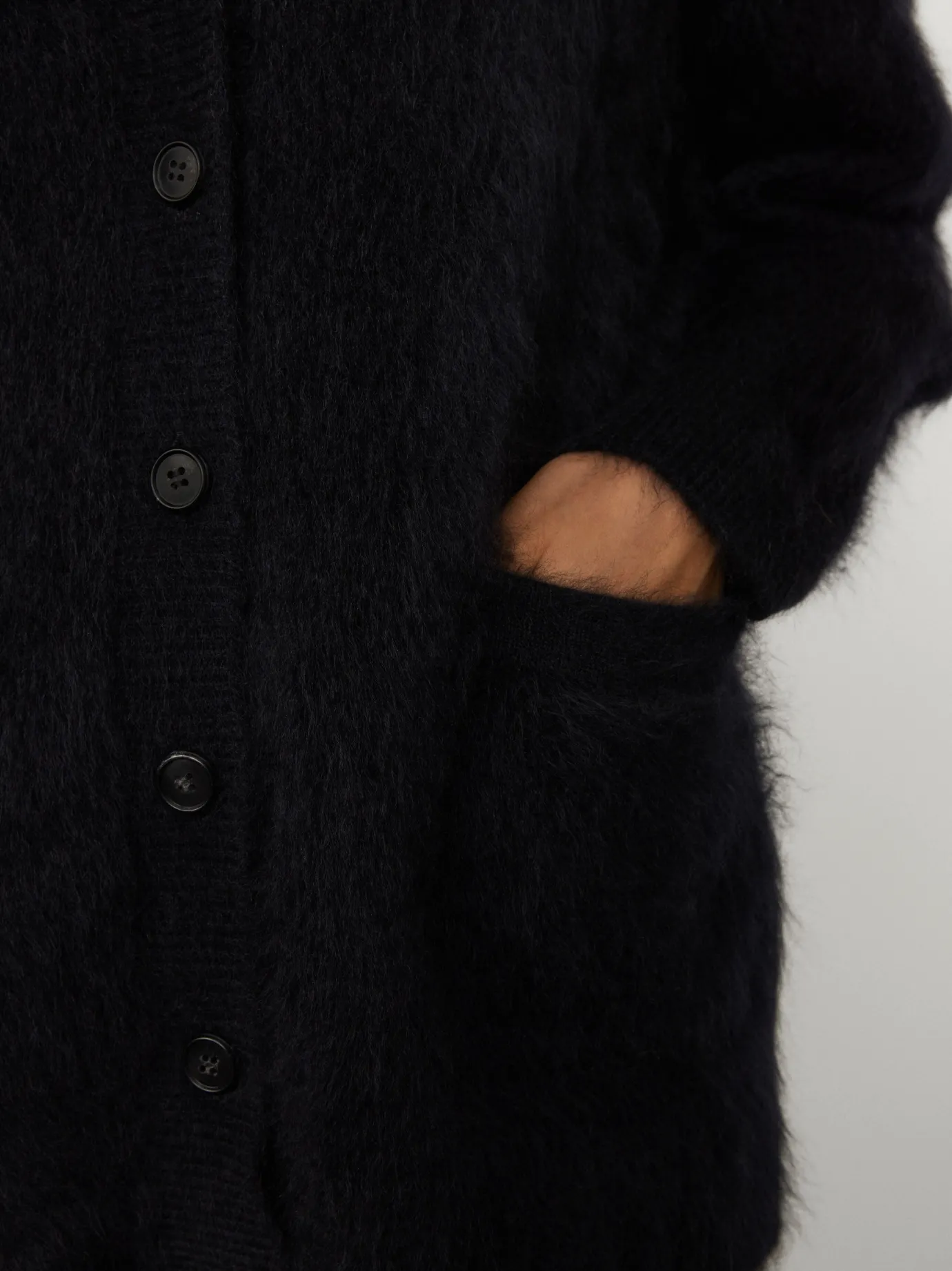 New LISA YANG The Malena Cardigan BlackBrushed