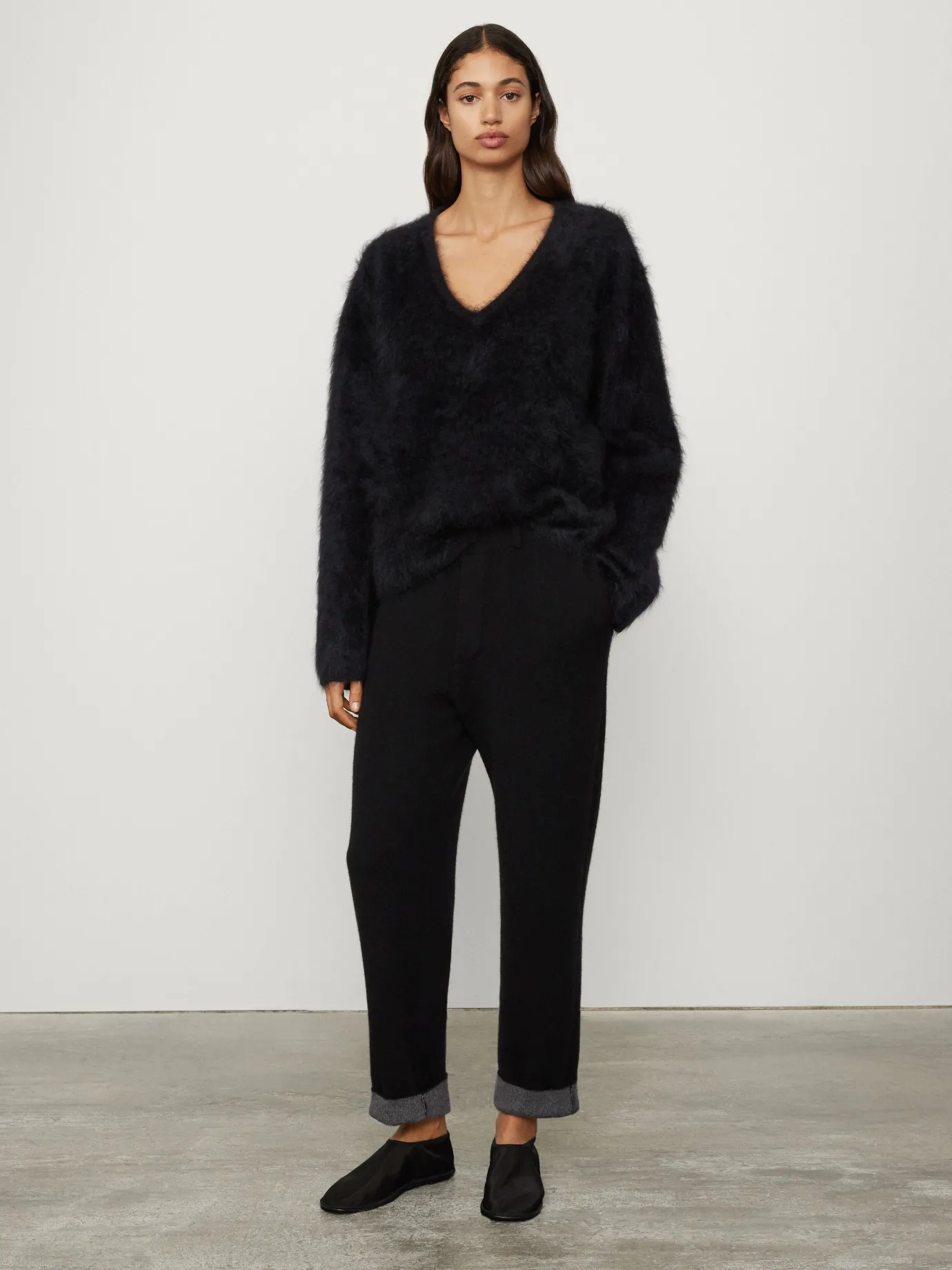 Discount LISA YANG The Margareta Sweater BlackBrushed