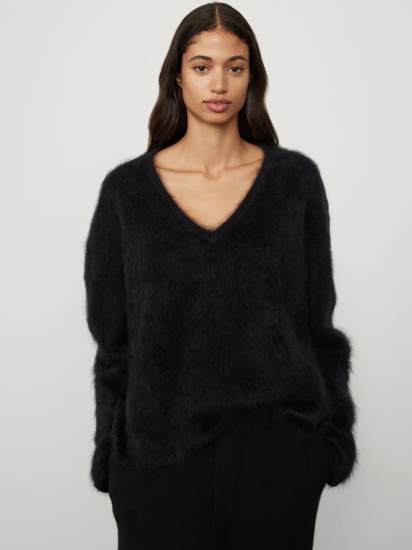Discount LISA YANG The Margareta Sweater BlackBrushed