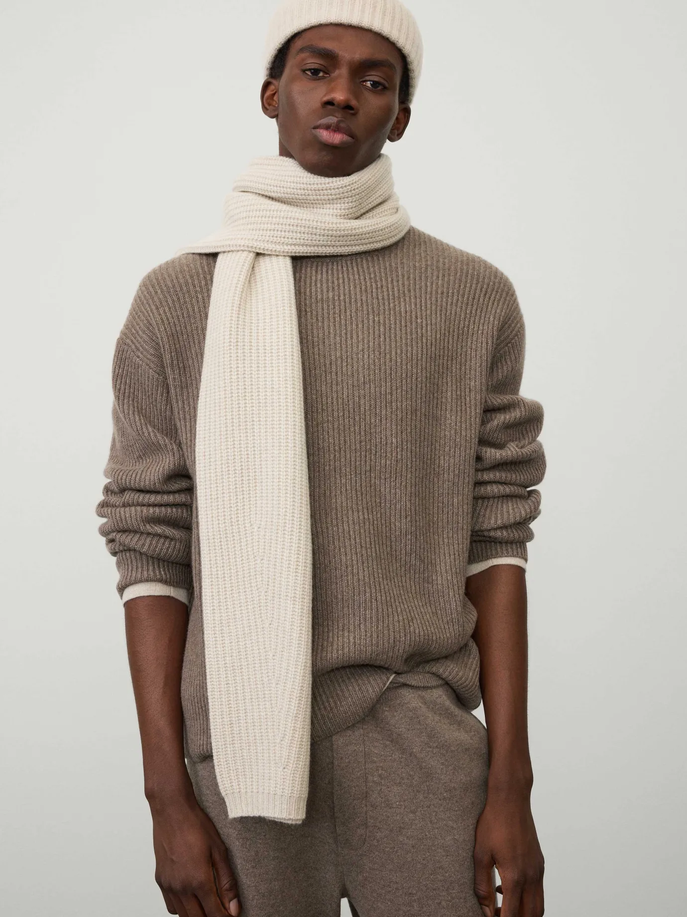 Fashion LISA YANG The Marseille Scarf Oyster
