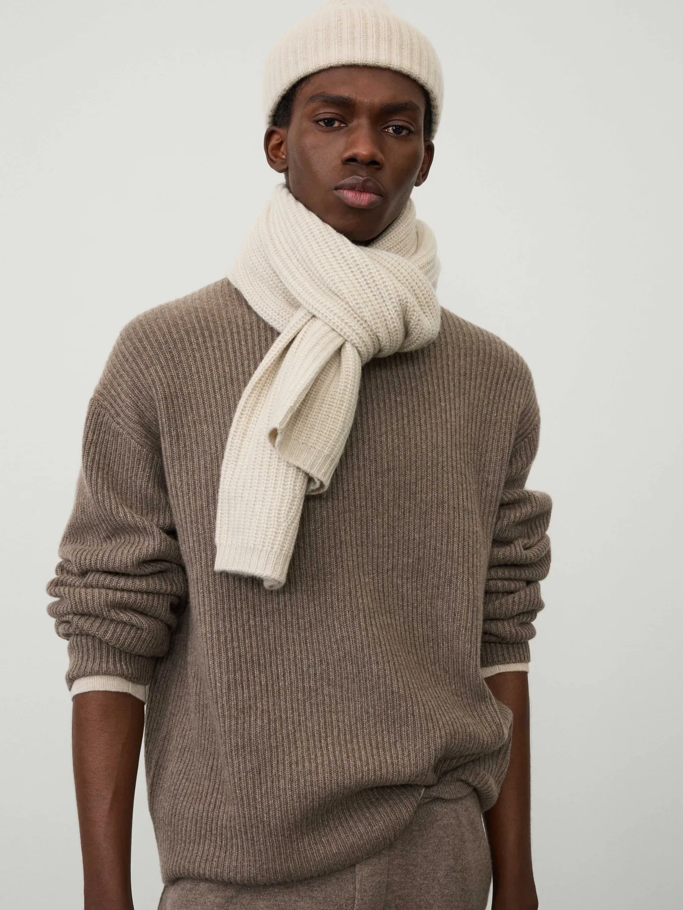 Fashion LISA YANG The Marseille Scarf Oyster