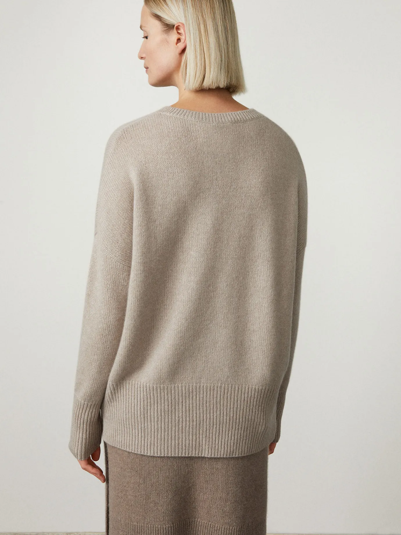 Outlet LISA YANG The Mila Sweater Sand