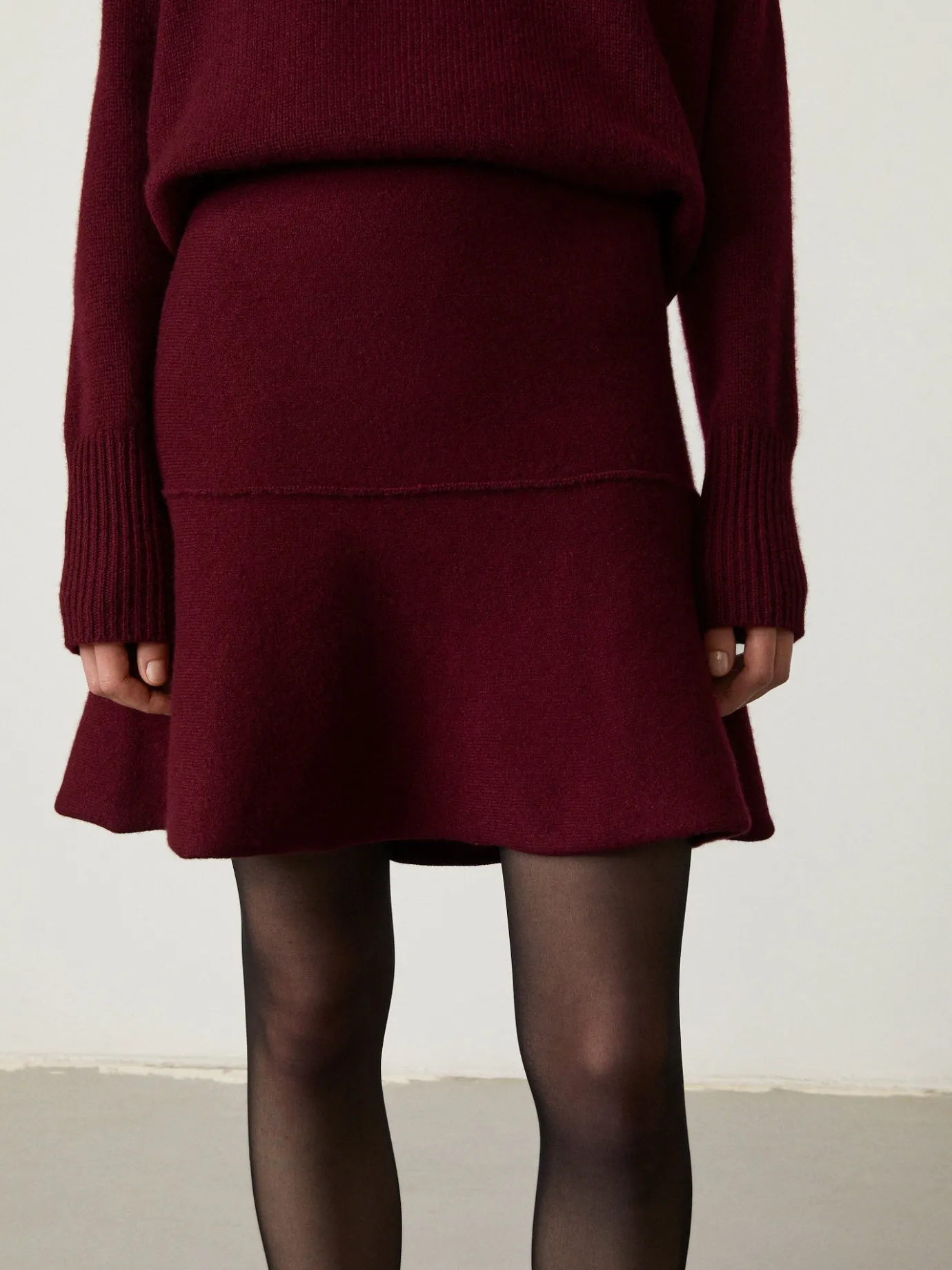 Cheap LISA YANG The Noa Skirt Cherry