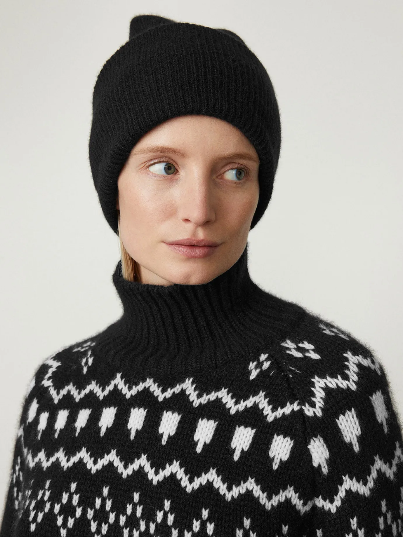Shop LISA YANG The Stockholm Hat Black