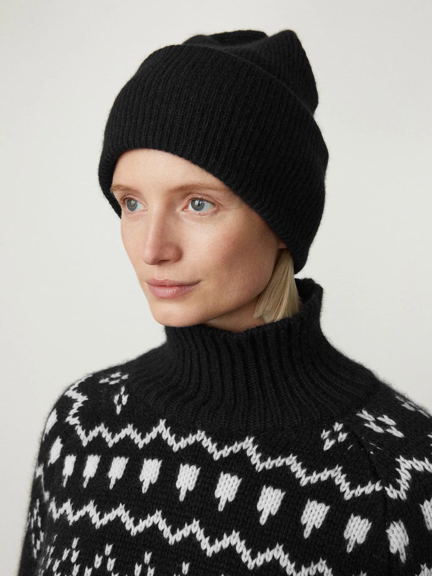 Shop LISA YANG The Stockholm Hat Black