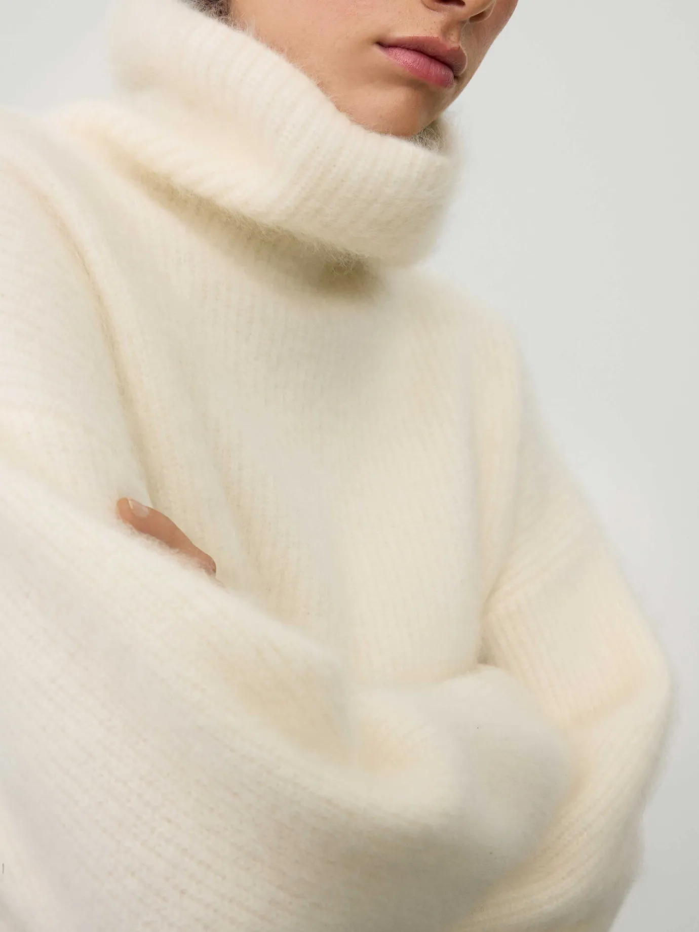 Best LISA YANG The Teresa Sweater CreamBrushed
