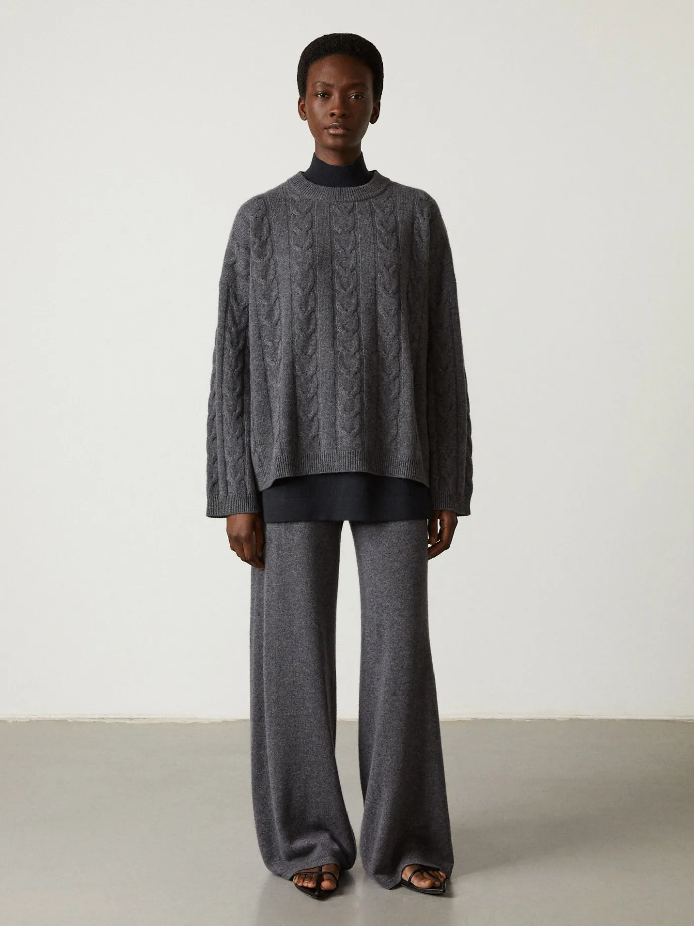 Cheap LISA YANG The Vilma Sweater Graphite