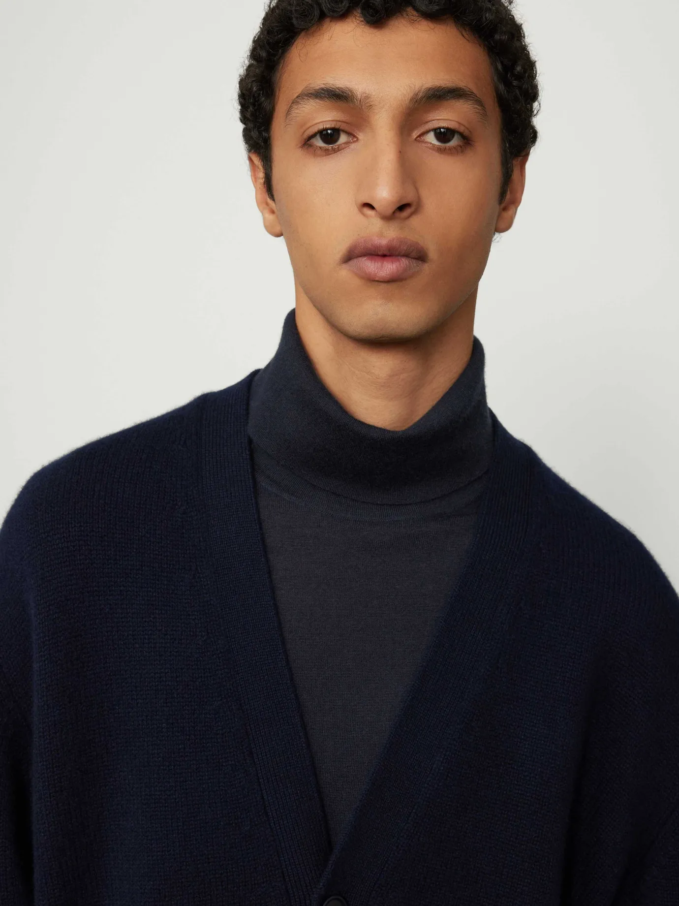 Store LISA YANG The Wilson Cardigan Navy